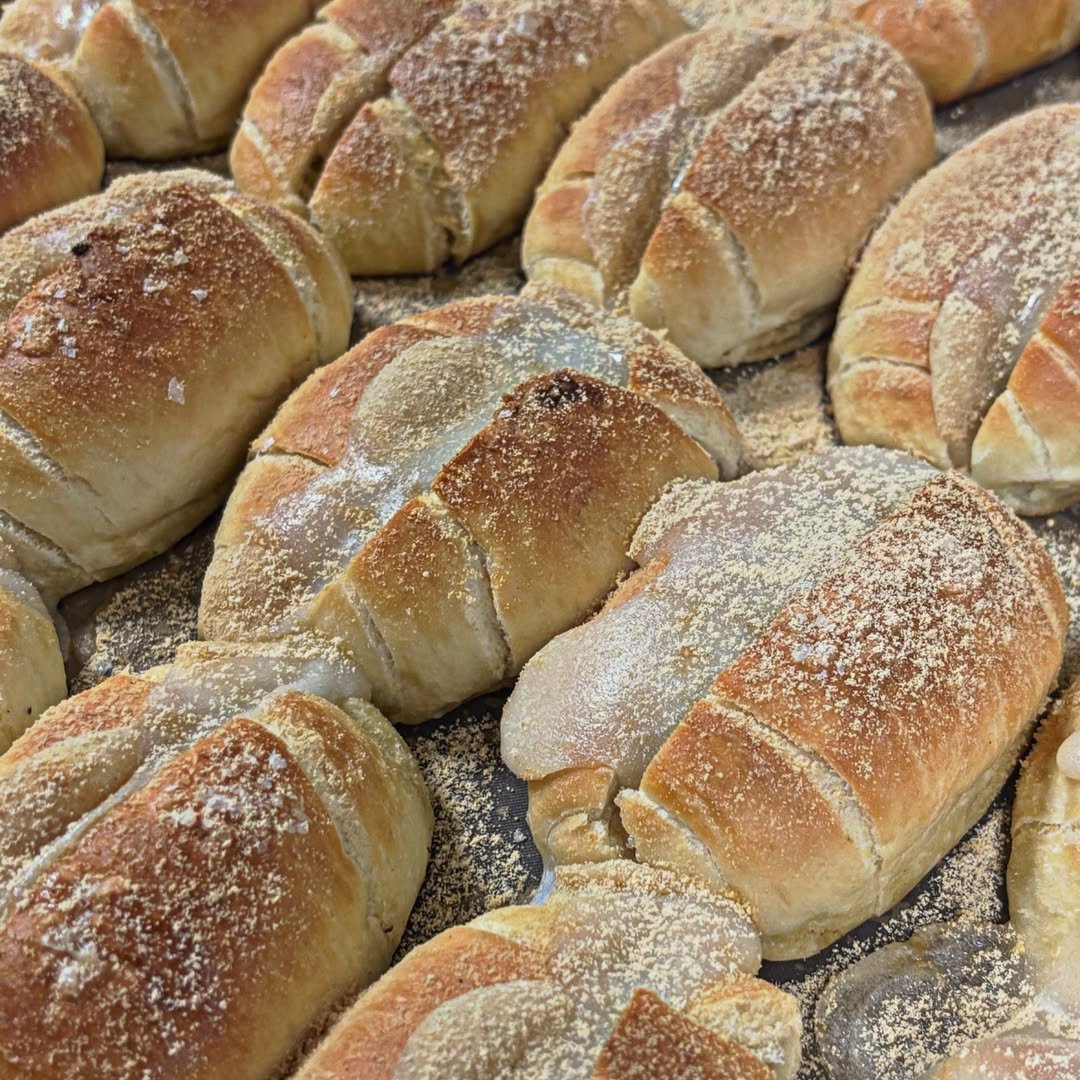 jogakdal_bakery 게시물 이미지: 주말 아침 처음으로 9:30 오픈했는데
다들 어떻게 기억하시고 
일찍부터 빵...