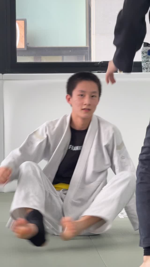 john.frankl.laveniche 게시물 이미지: 고밀도 사나이🥝
#🥋 #주짓수 #柔術 #JiuJitsu #BJJ