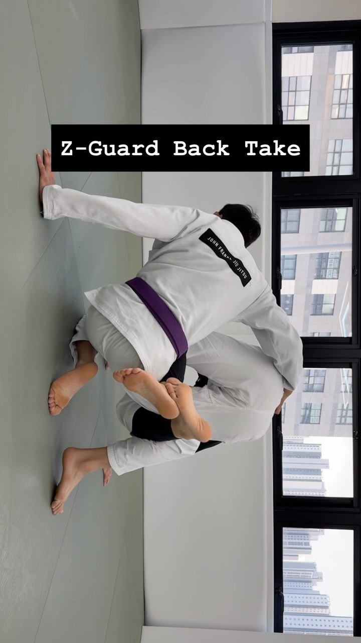 john.frankl.laveniche 게시물 이미지: 쥐롤하는 영상•••
#🥋 #주짓수 #柔術 #JiuJitsu #BJJ