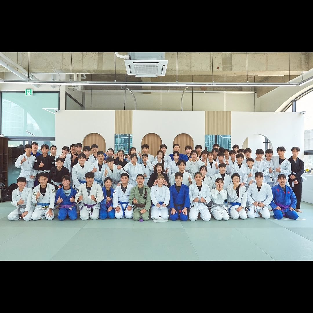 Photo by 존프랭클 주짓수 라베니체 / 김포주짓수, 장기동주짓수 on September 02, 2025. May be an image of martial arts and belt.