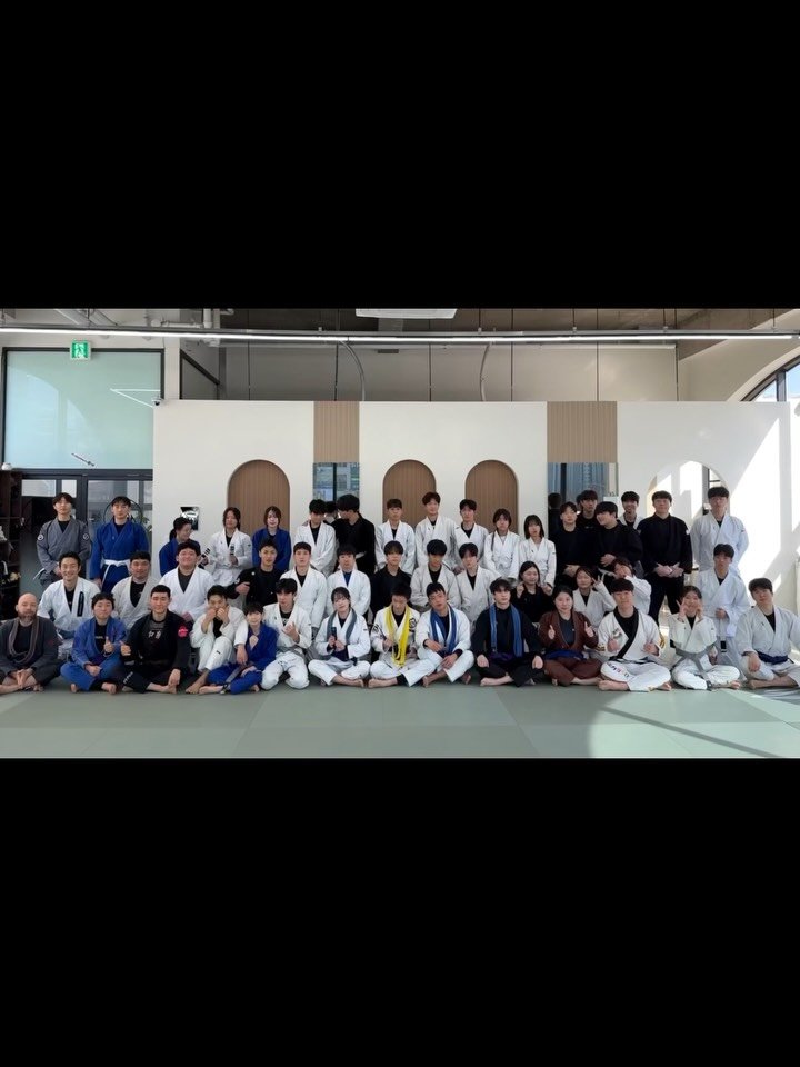 john.frankl.laveniche 게시물 이미지: 26.02.07. 제 4회 승급식😻