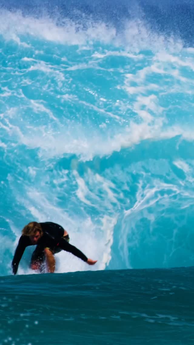 john_john_florence 게시물 이미지: The ones that get away! 🎥 @jarebutter
