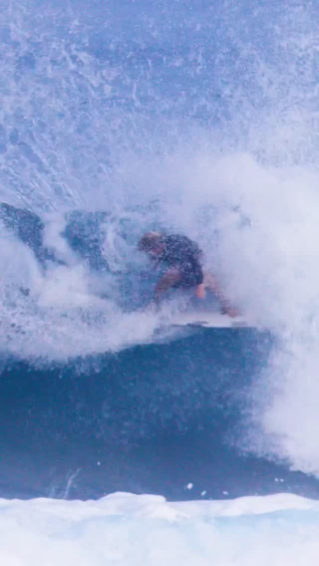 john_john_florence 게시물 이미지: Finding little moments between the wind on a...