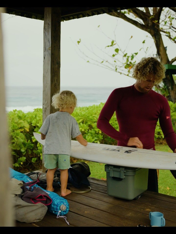 john_john_florence 게시물 이미지: The trade winds are back and we are loving it....