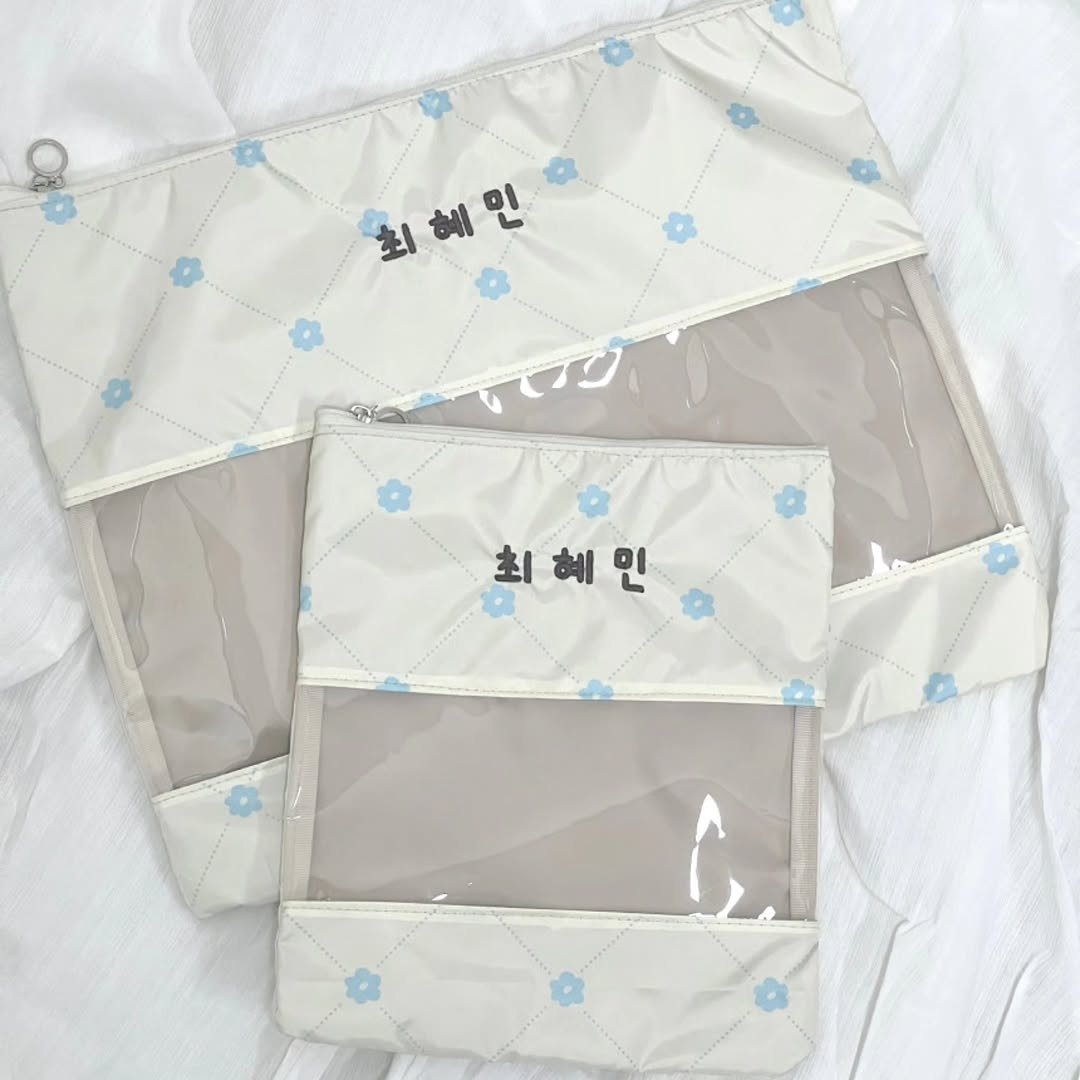Photo by 죠니팩토리 | 패브릭소품샵 on March 12, 2026. May be an image of pencil case, hamper, pouch and text.