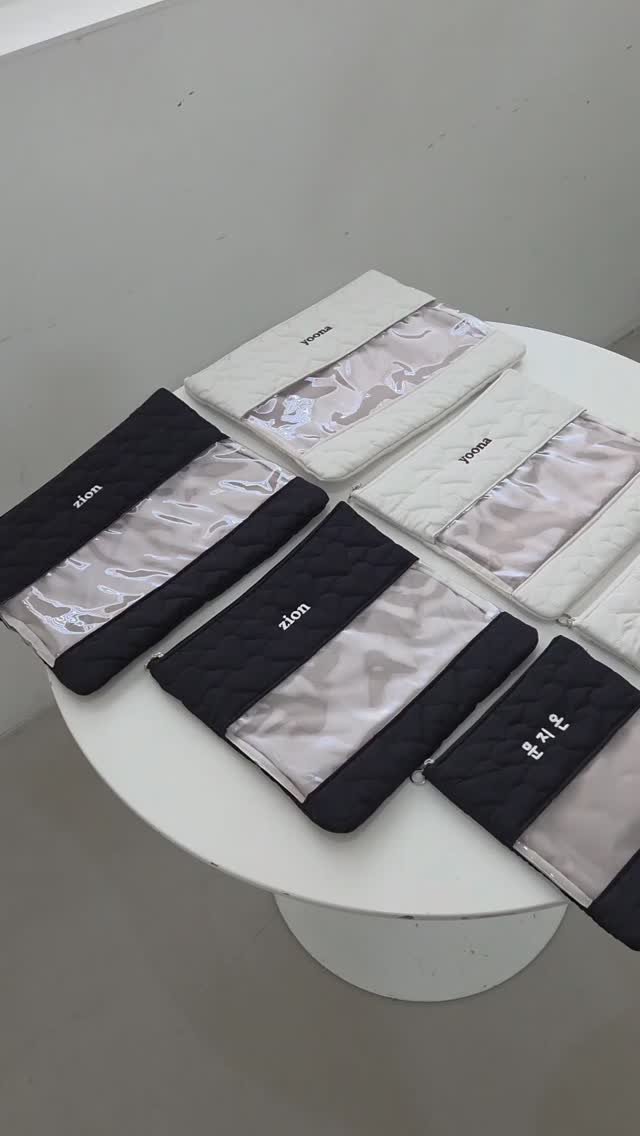 johnnyfactory_ 게시물 이미지: 애 키우다 보니 물욕도 사라지고(돈도 없고🥹),
물건 만드는 게 직업이라 내 거...