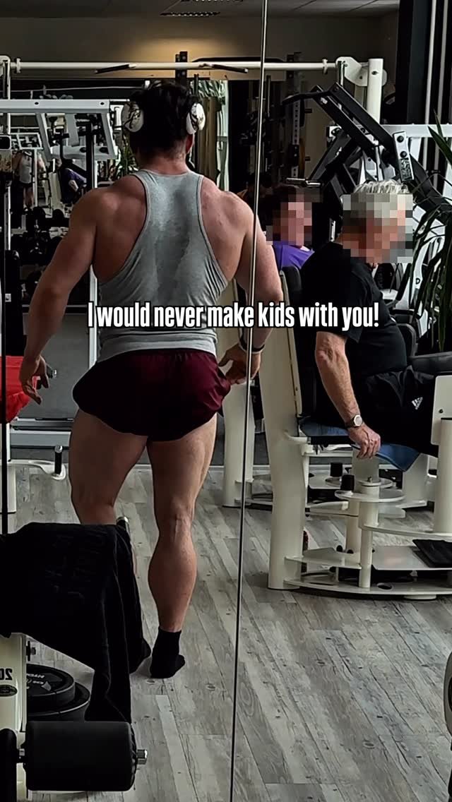 johnymuenster 게시물 이미지: I would never make kids with you!🤣
Granny was...