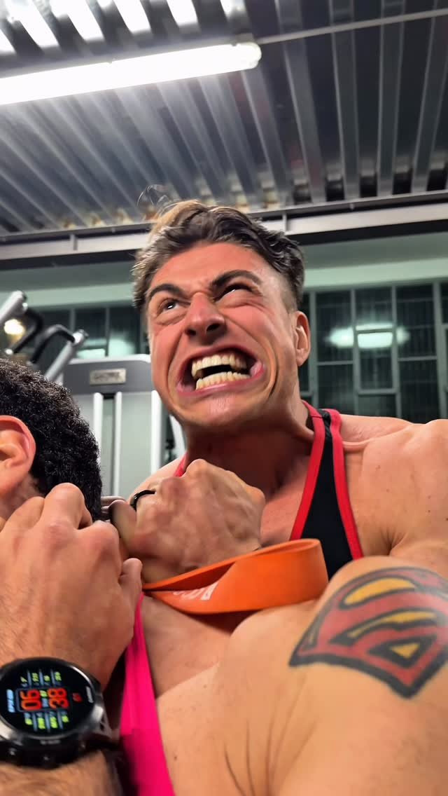 johnymuenster 게시물 이미지: No Hyrox at my Gym!😤
what it worse, CrossFit...