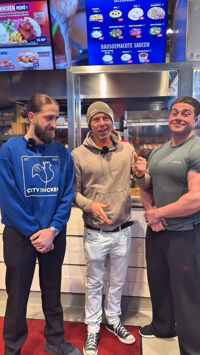 johnymuenster 게시물 이미지: Live! Nhas Chicken Wings Superbowl Challenge...