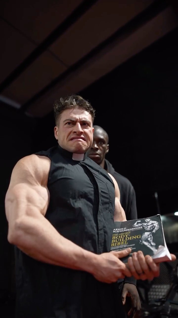 johnymuenster 게시물 이미지: Disrespect Gym Equipment …. At your peril...