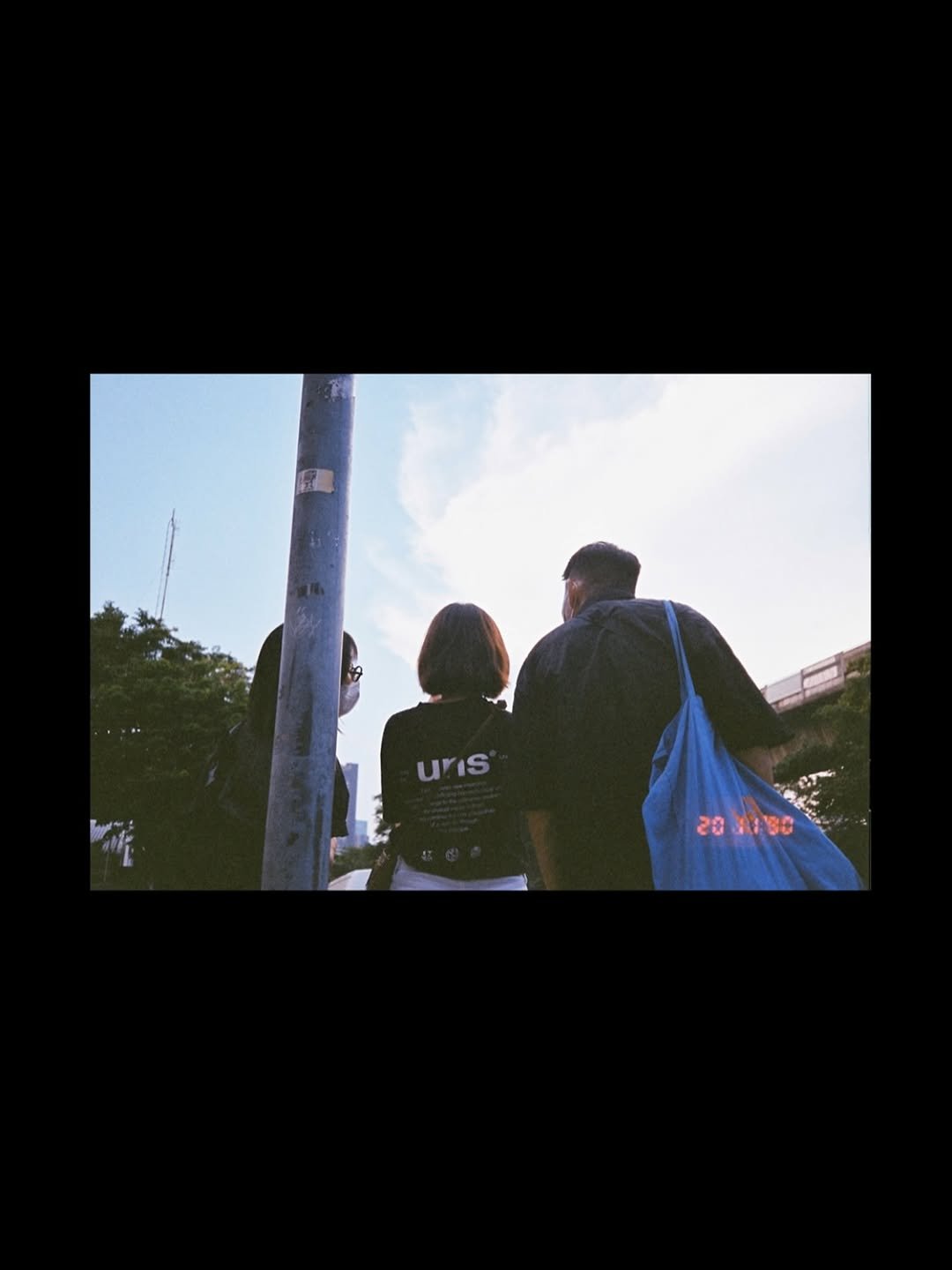 Photo by 조인혁 on January 11, 2026. May be an image of one or more people, street, telephone pole and text that says 'uris 203130 20 11B0'.