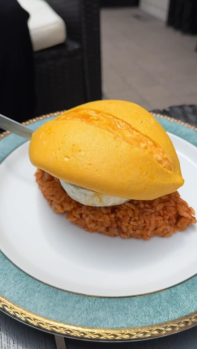 joker_gourmet 게시물 이미지: カマンベールチーズを丸ごと使ったデミグラスオムライスを紹介します🍳

【Sweet...