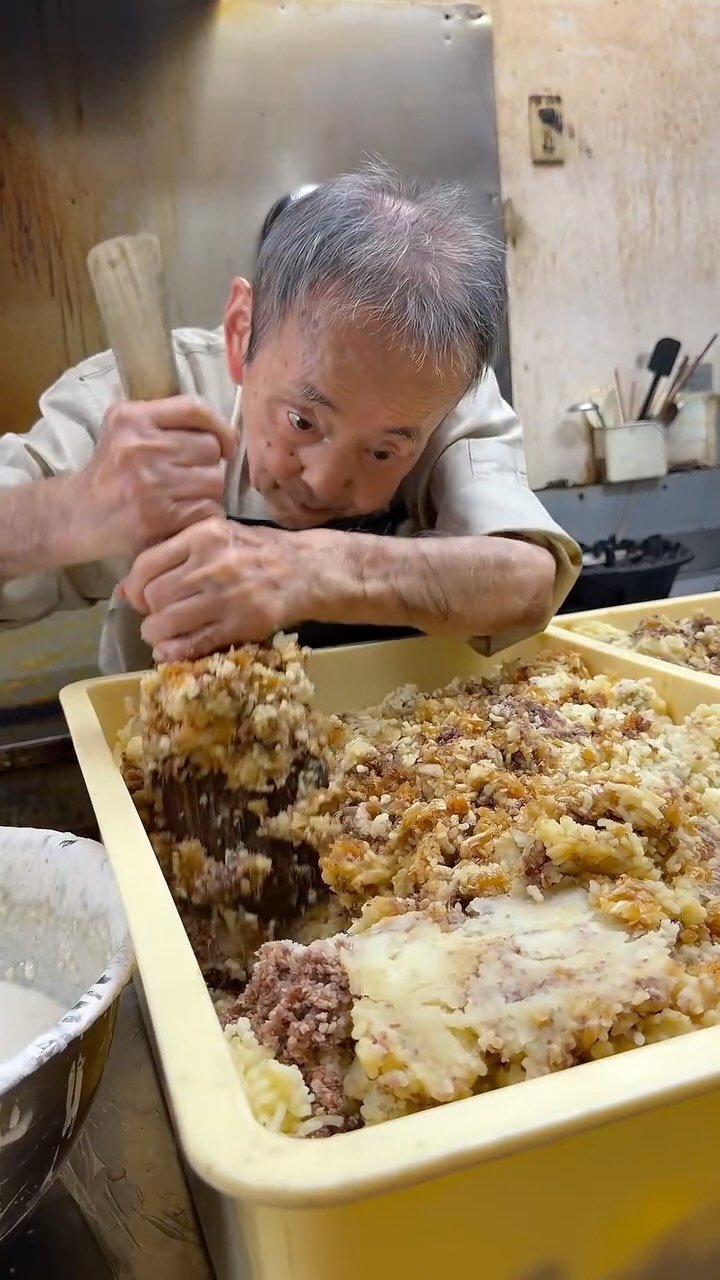 joker_gourmet 게시물 이미지: おしどり夫婦が二人三脚で作るビーフコロッケを紹介します🥔

【洋風惣菜...