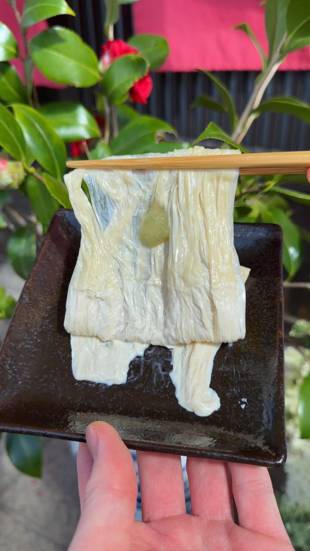 joker_gourmet 게시물 이미지: 名水百選の地で作る出来たての絶品生ゆばを紹介します！

【丹沢大山五右衛門】
◎石臼なまゆば...