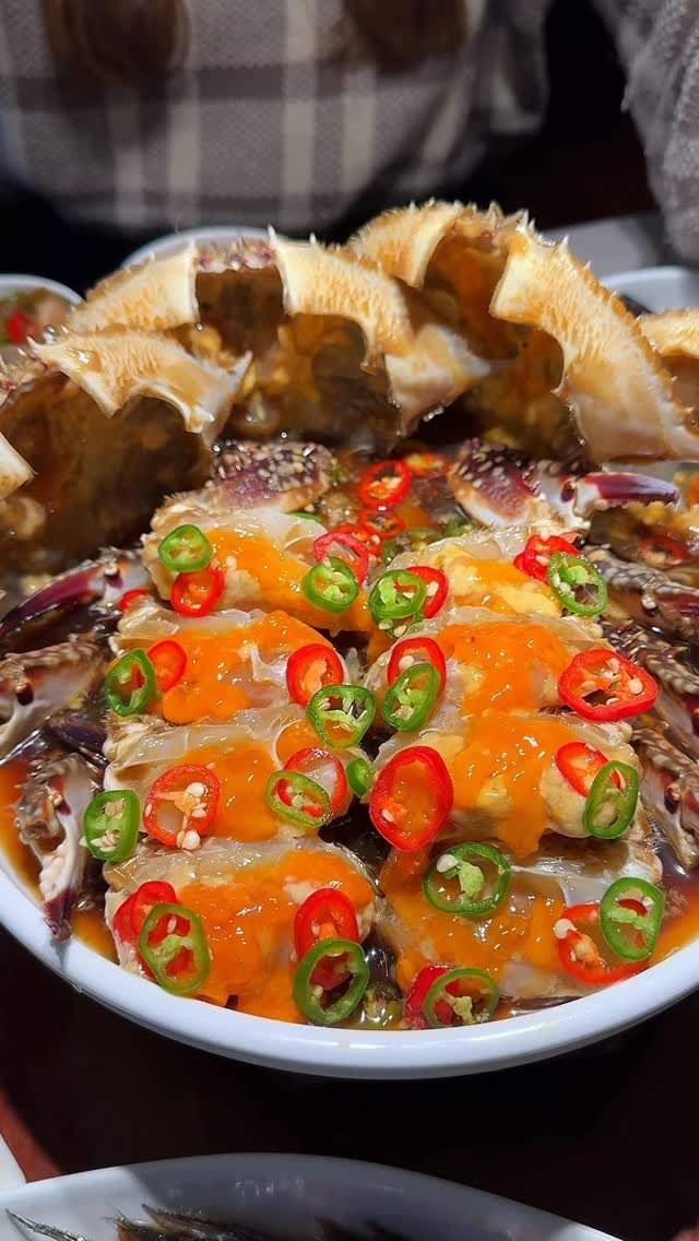 joker_gourmet 게시물 이미지: 韓国で絶対に食べるべき超濃厚カンジャンケジャンを紹介します🦀

【スラケジャン】
◎カンジャン...