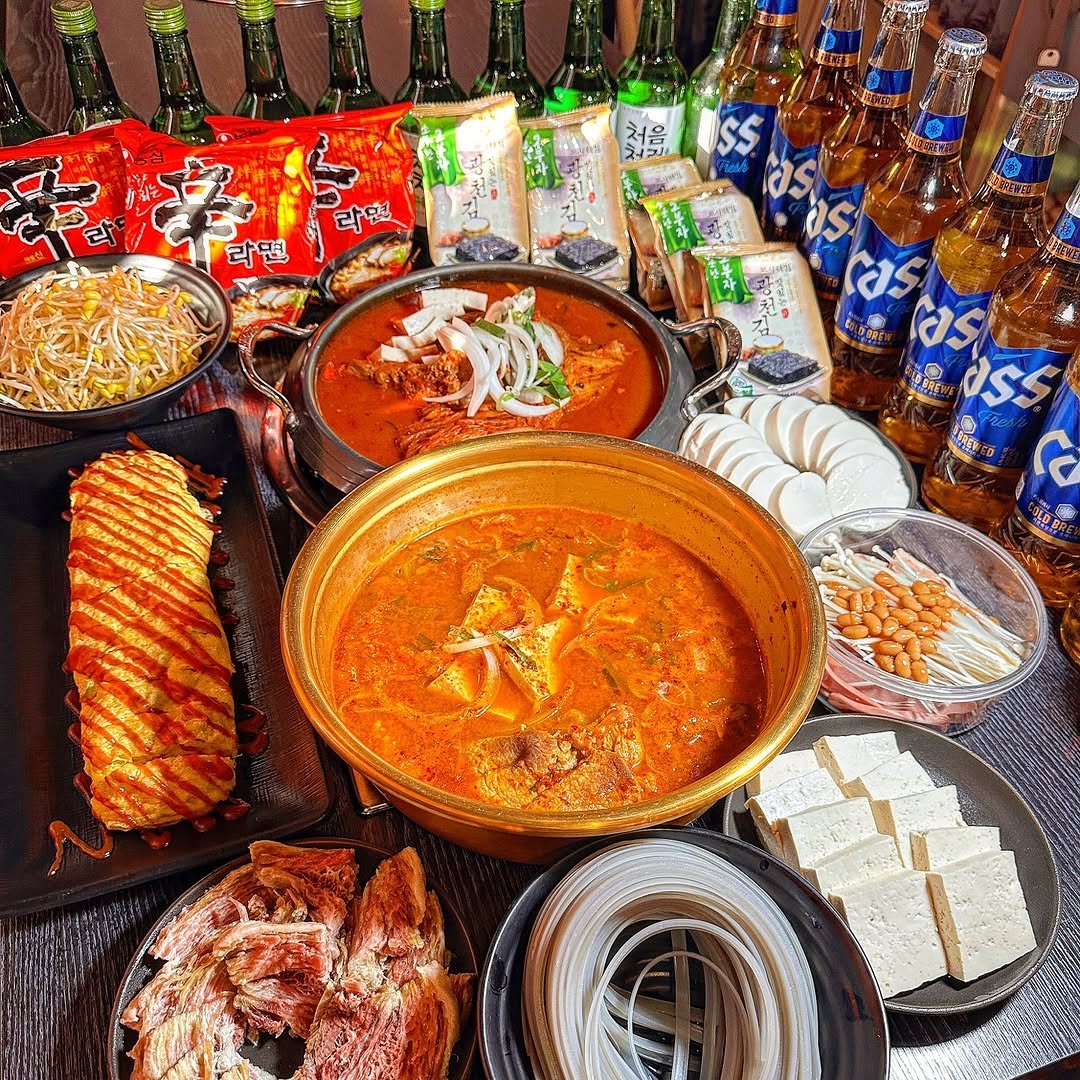 Photo by 조마쿡 | 김수아 | 전국맛집 | 음식점촬영 | 플레이스세팅 on December 12, 2024.