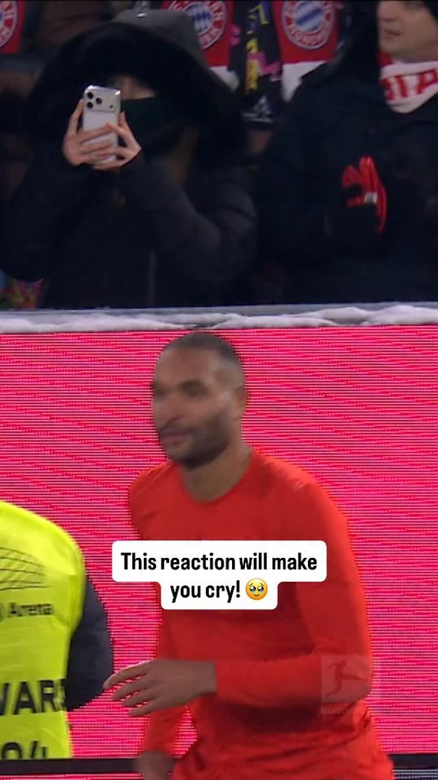jonathantah 게시물 이미지: Great gesture, even greater reaction ❤️🥹