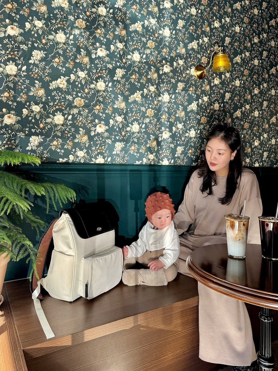 Photo by 죠니 혹은 체리대박맘 on November 03, 2025. May be an image of baby.