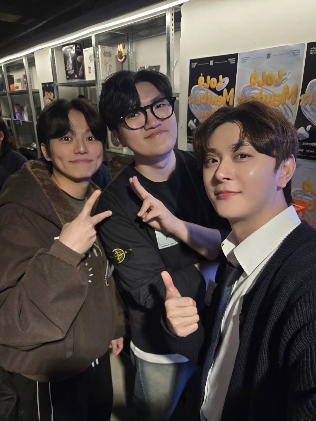 Photo shared by 방송인 이종우 ᴊᴏɴɢ ᴡᴏᴏ on February 12, 2026 tagging @cok_ggiri, @lolq_mcn, and @madakgae. May be an image of one or more people and text that says 'ካቲ 眉 ojob อ'.