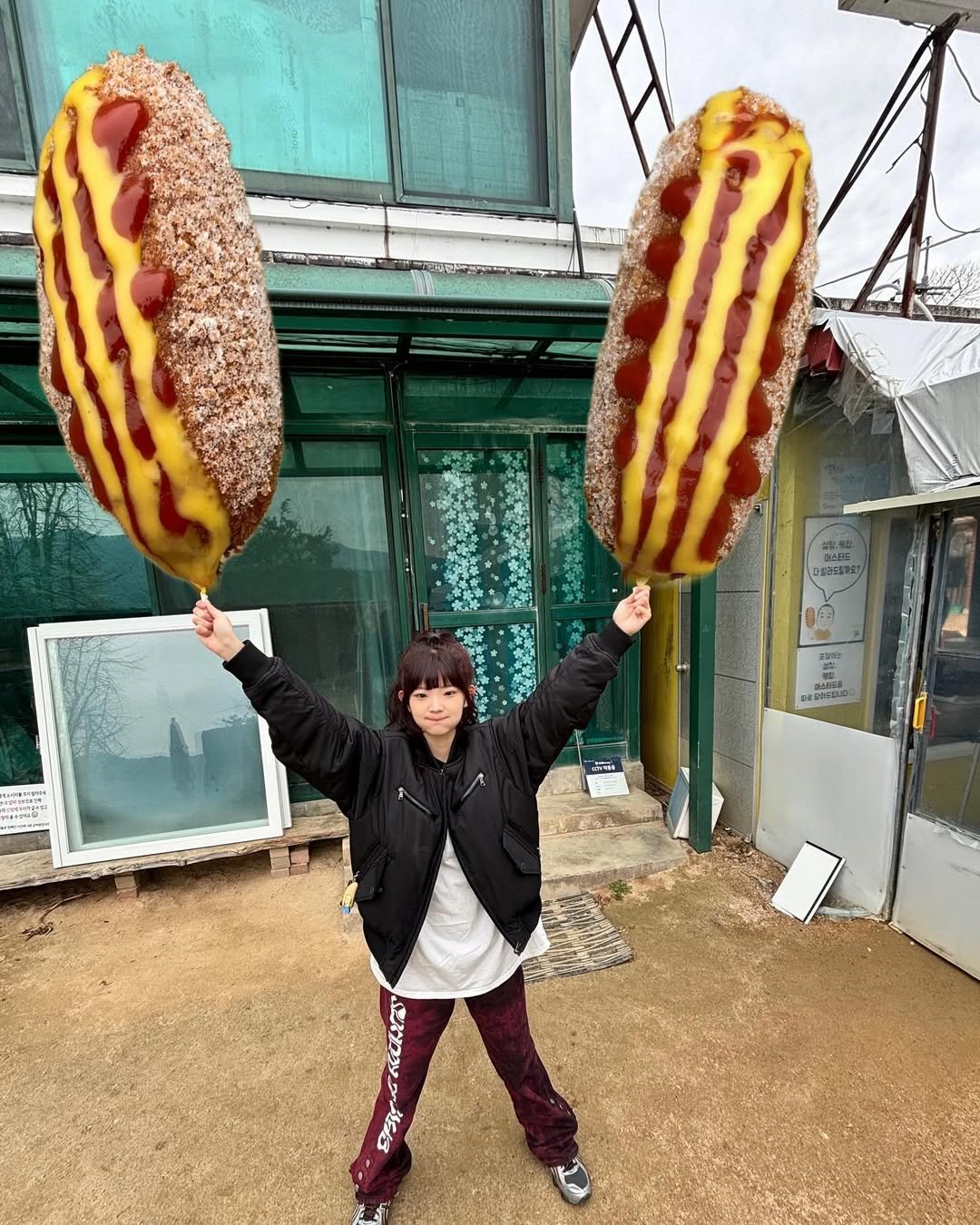 Photo by 🎈🫧🍮🎀🍀🌷☀️🍓🎆✌️🪄 in 연핫도그.