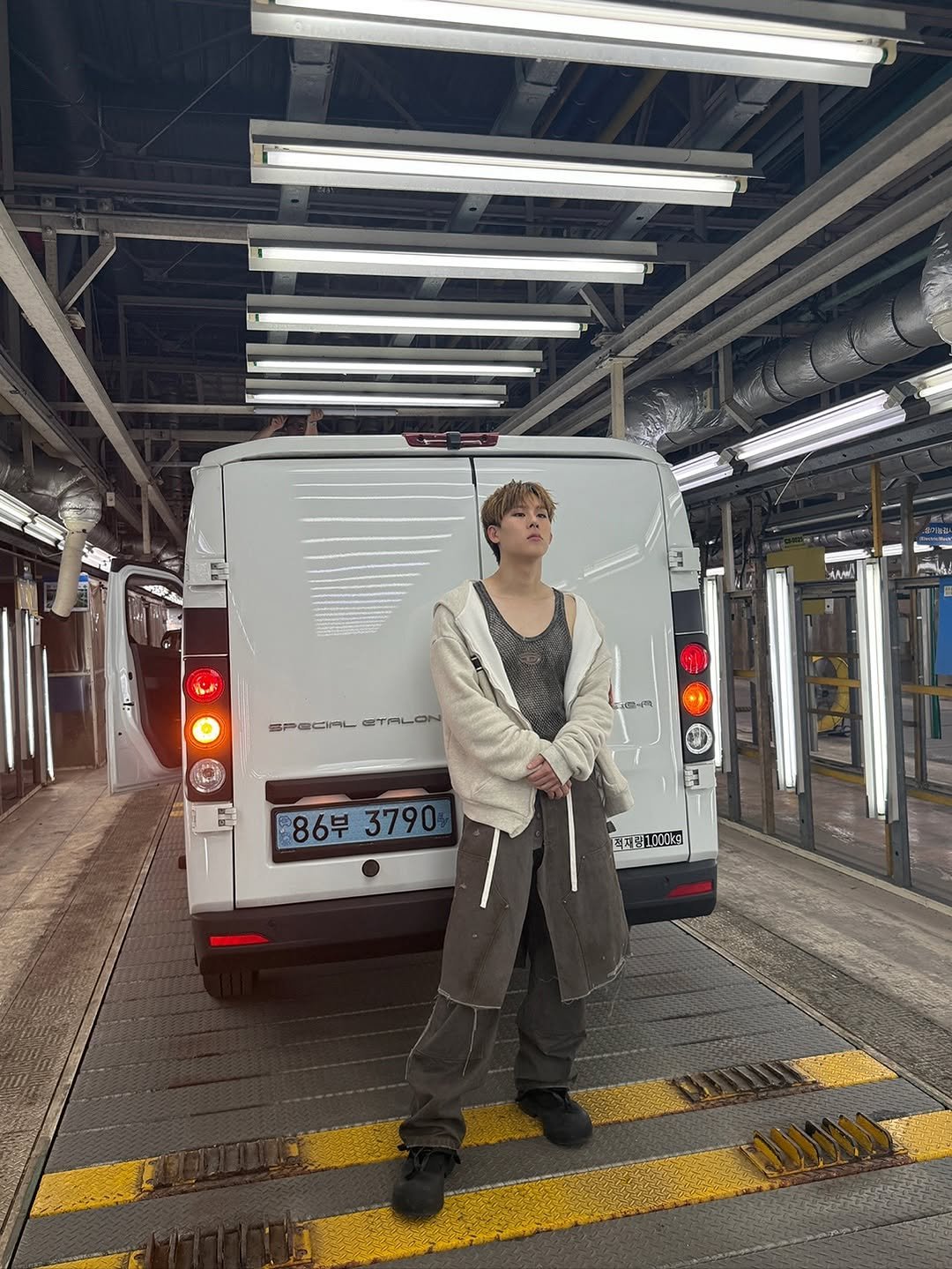 Photo by 주헌 joohoney on September 03, 2025. May be an image of vehicle.