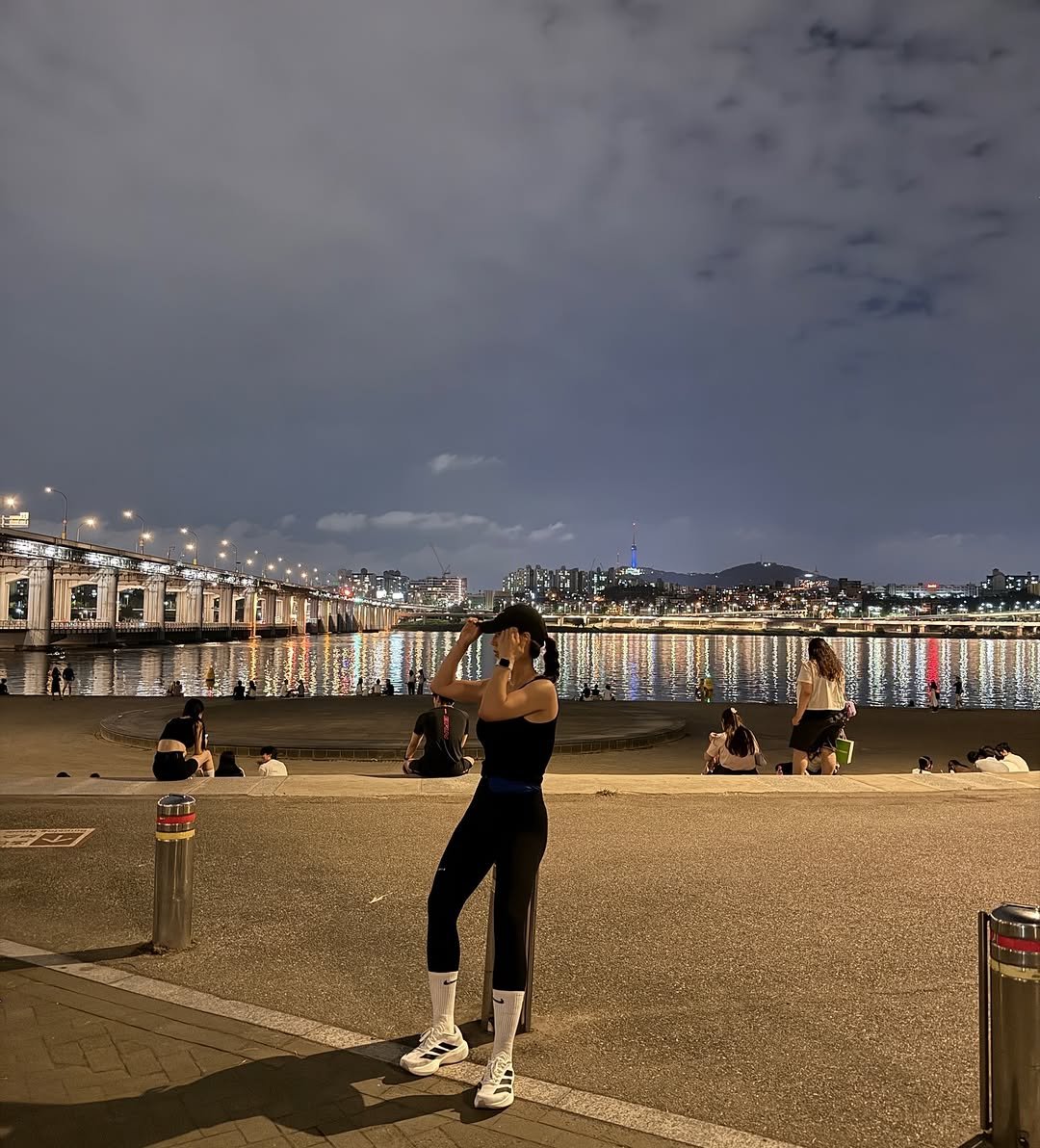 joooo_fit1015 게시물 이미지: 열번도 더 온것 같은 잠수교
러닝 하면서 지난 기억 다 훌훌 털어버리기🏃‍♀️