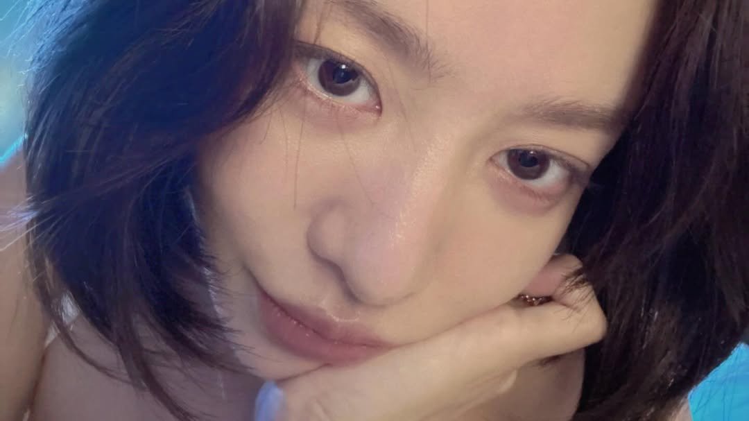 jooyoungthej 게시물 이미지: a good sunday morning ! 
눈 뜨면 밥 먹꼬.. 눈 감으면 잠들고 🙄 뽀둥~