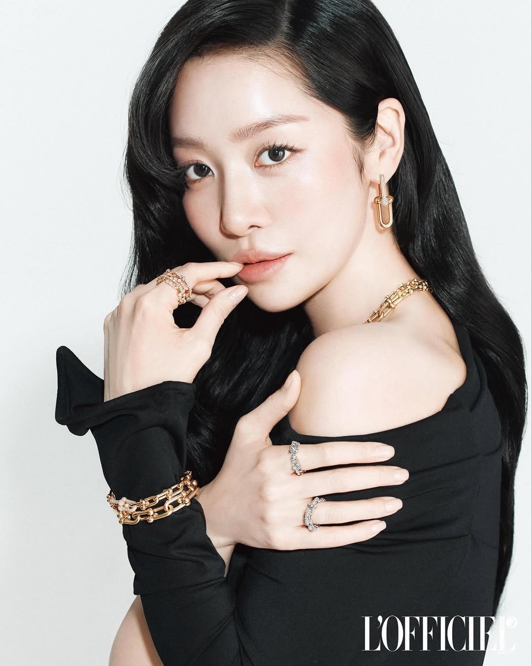 jooyoungthej 게시물 이미지: 🖤 @tiffanyandco