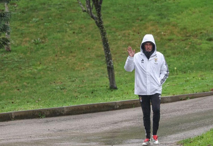 josemourinho 게시물 이미지: @adidas @slbenfica