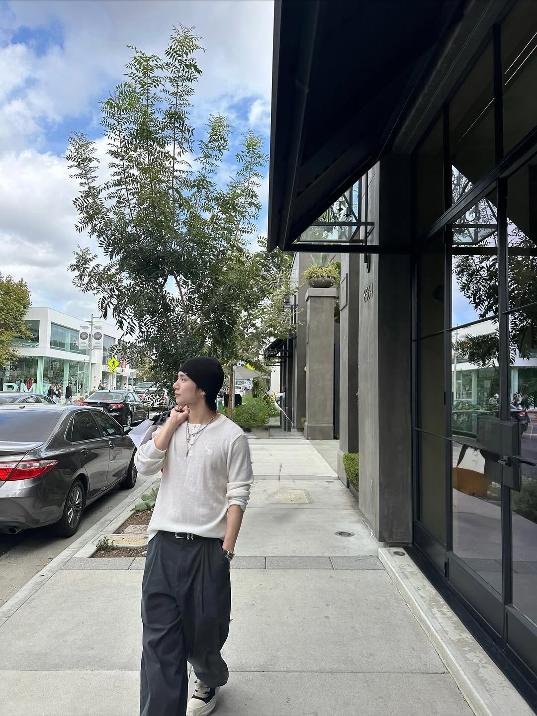 Photo by Joshua Hong on October 15, 2025. May be an image of duffle coat, cornflower and street.