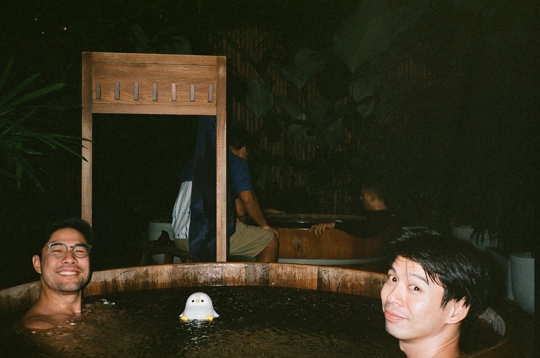 Photo shared by Joss Way-Ar Sangngern. on November 24, 2025 tagging @woodytalk, @drkevinliu, and @rechill.co. May be an image of swimming, bathtub and text.