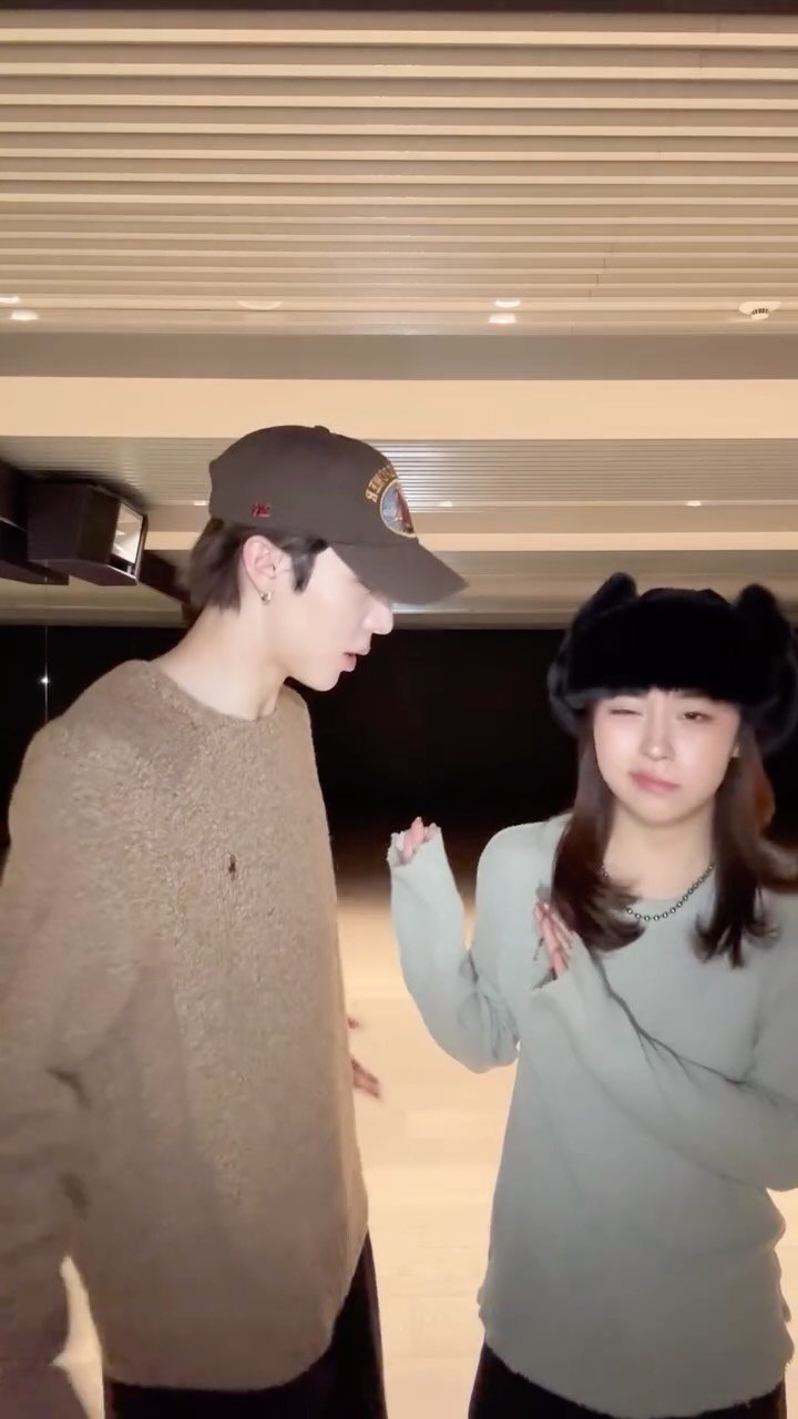 jowoochan_santa 게시물 이미지: Family ver (그래도 친한편)