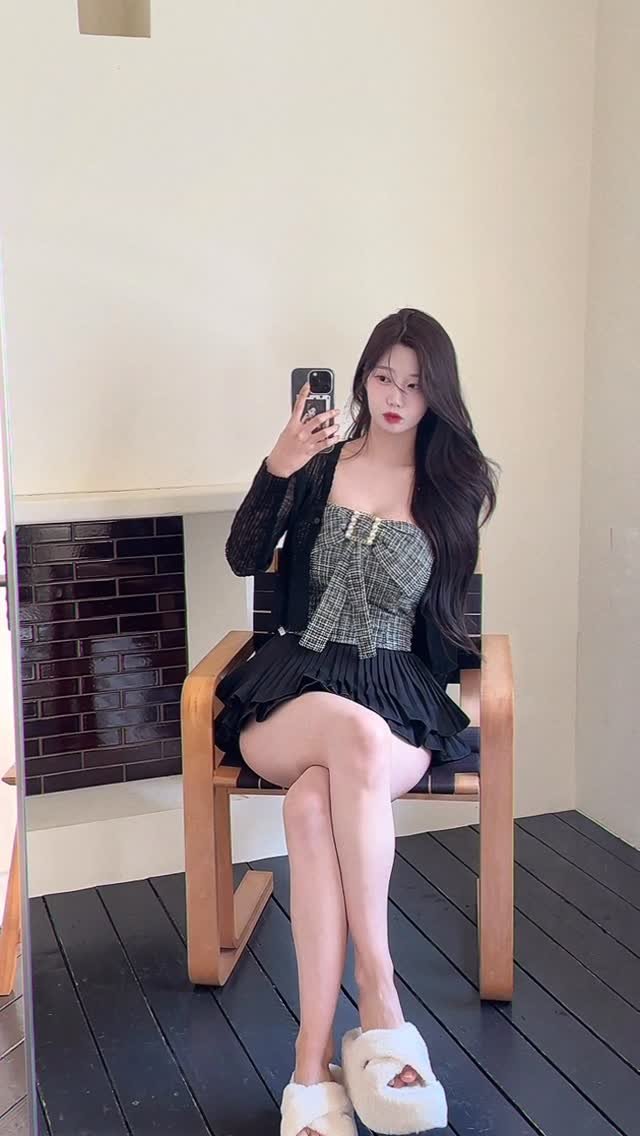 joy_vyv 게시물 이미지: 게시물로 박제 원하시길래 헤헤🩶 촬영 듕에 찍은 영상🩶

#강지은 #강지은치어리더