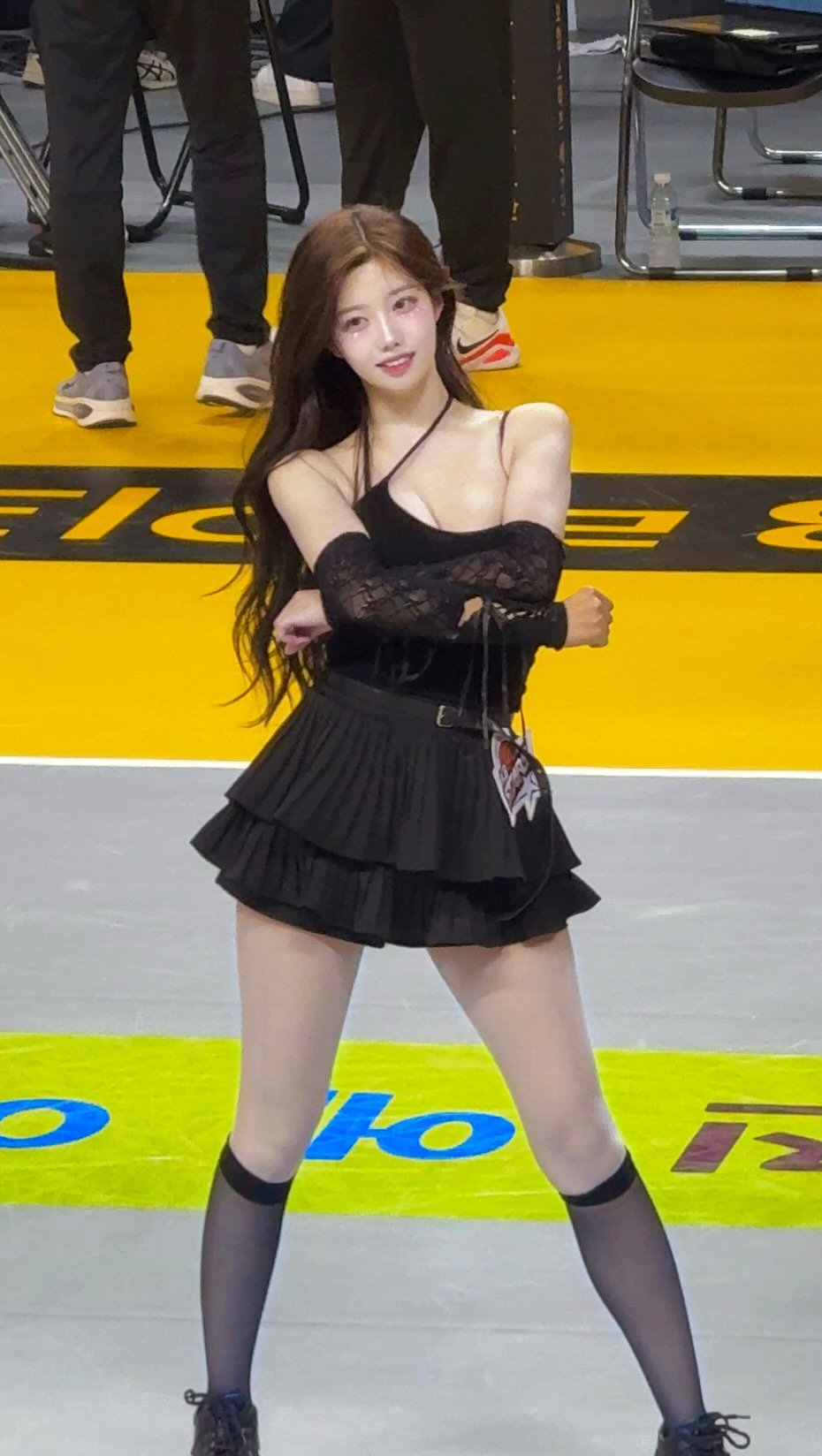 joy_vyv 게시물 이미지: 첫 공연!!!!! Dirty Work - aespa🖤
블랙룩 어때🖤

#치어리더...