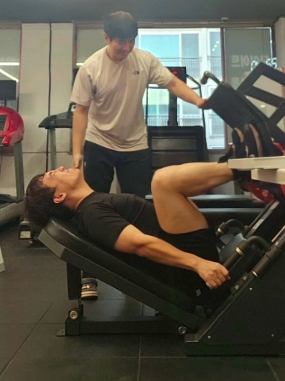 joyfulpt_gb 게시물 이미지: 운동이 처음이라 막막하셨나요?

즐거운피티샵은
무작정 힘들게 운동하는 곳보다
“지속...