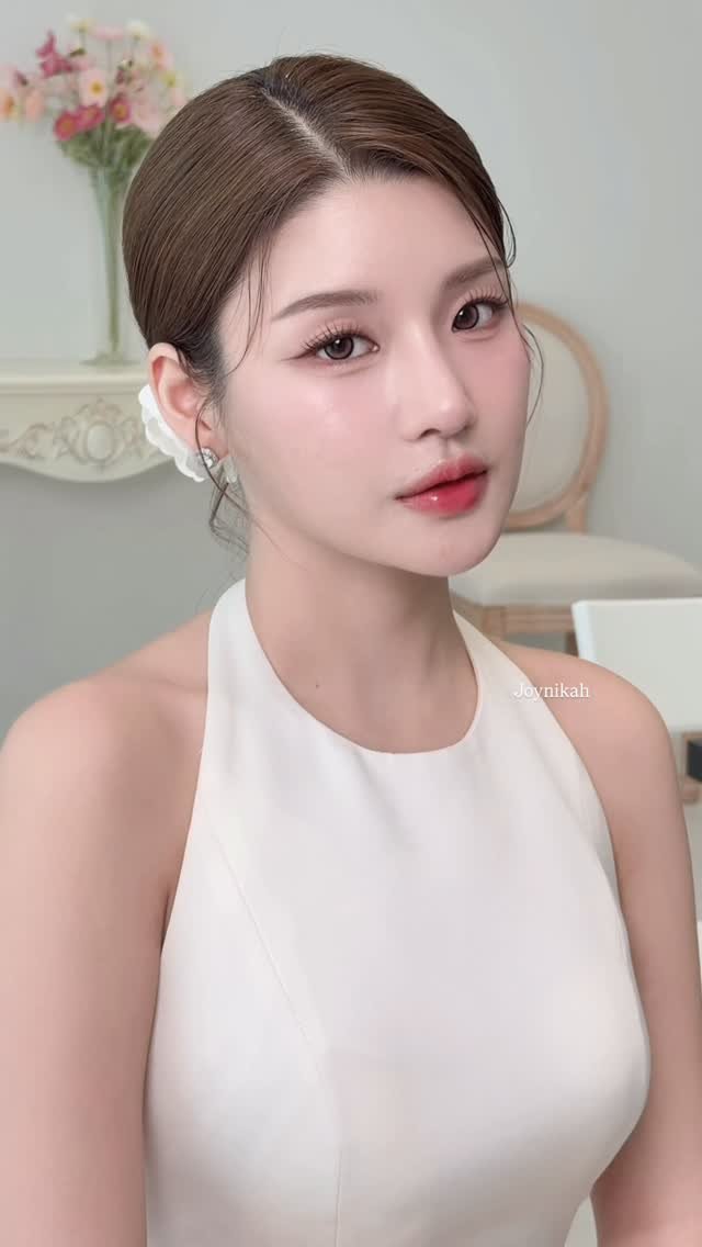 joynikah 게시물 이미지: 𝑆𝑜𝑓𝑡 𝑔𝑙𝑎𝑠𝑠 𝑠𝑘𝑖𝑛, 𝑐𝑟𝑎𝑓𝑡𝑒𝑑 𝑤𝑖𝑡ℎ 𝑙𝑜𝑣𝑒—
𝑏𝑦...