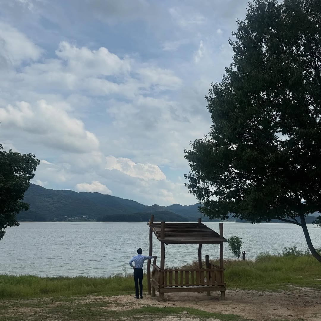 Photo by 정경호 / 정스타 on December 26, 2025.