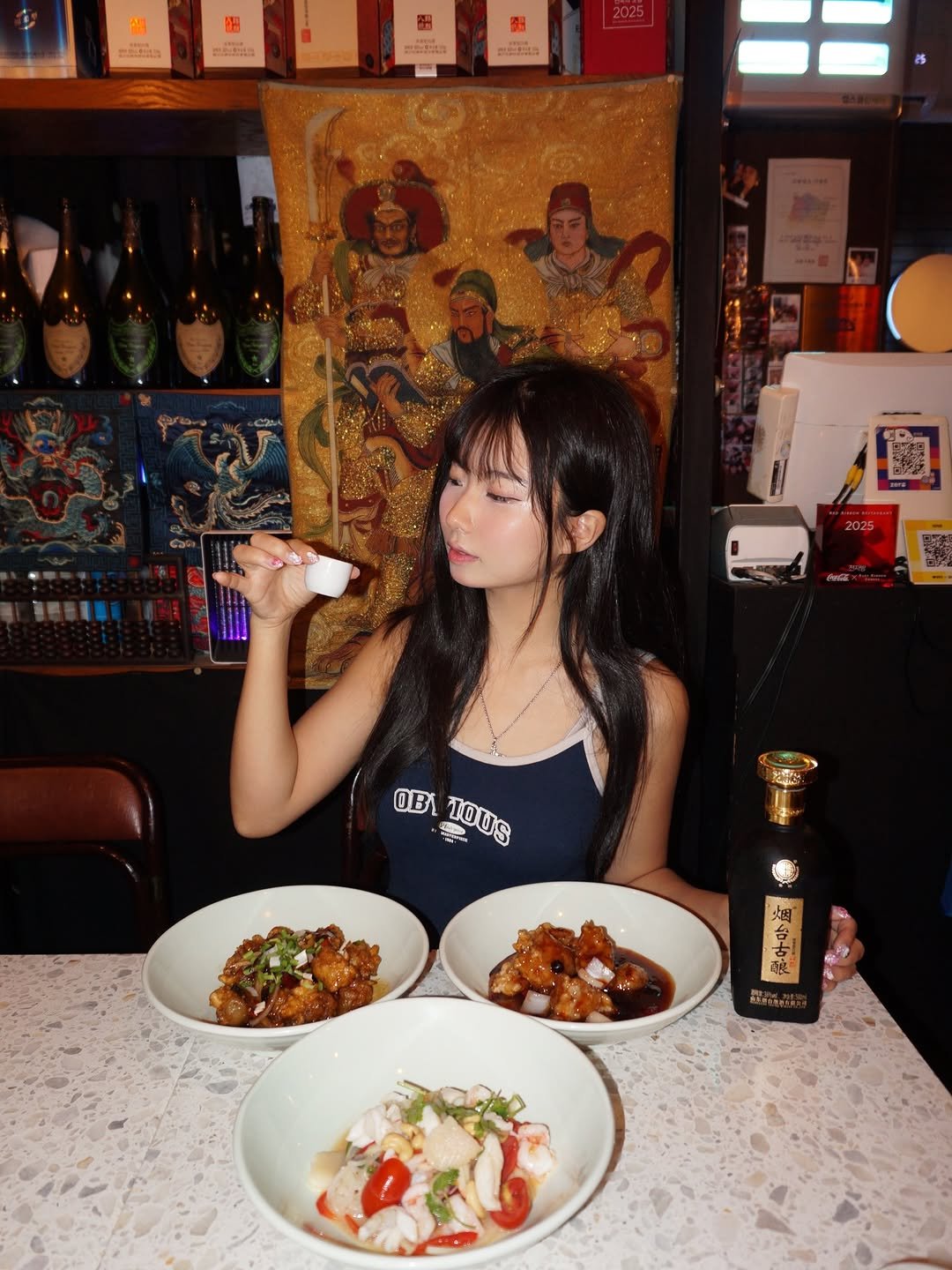 Photo by 서먕이(소주안주) on August 14, 2025. May be an image of 2 people, pasta, alcohol and text.