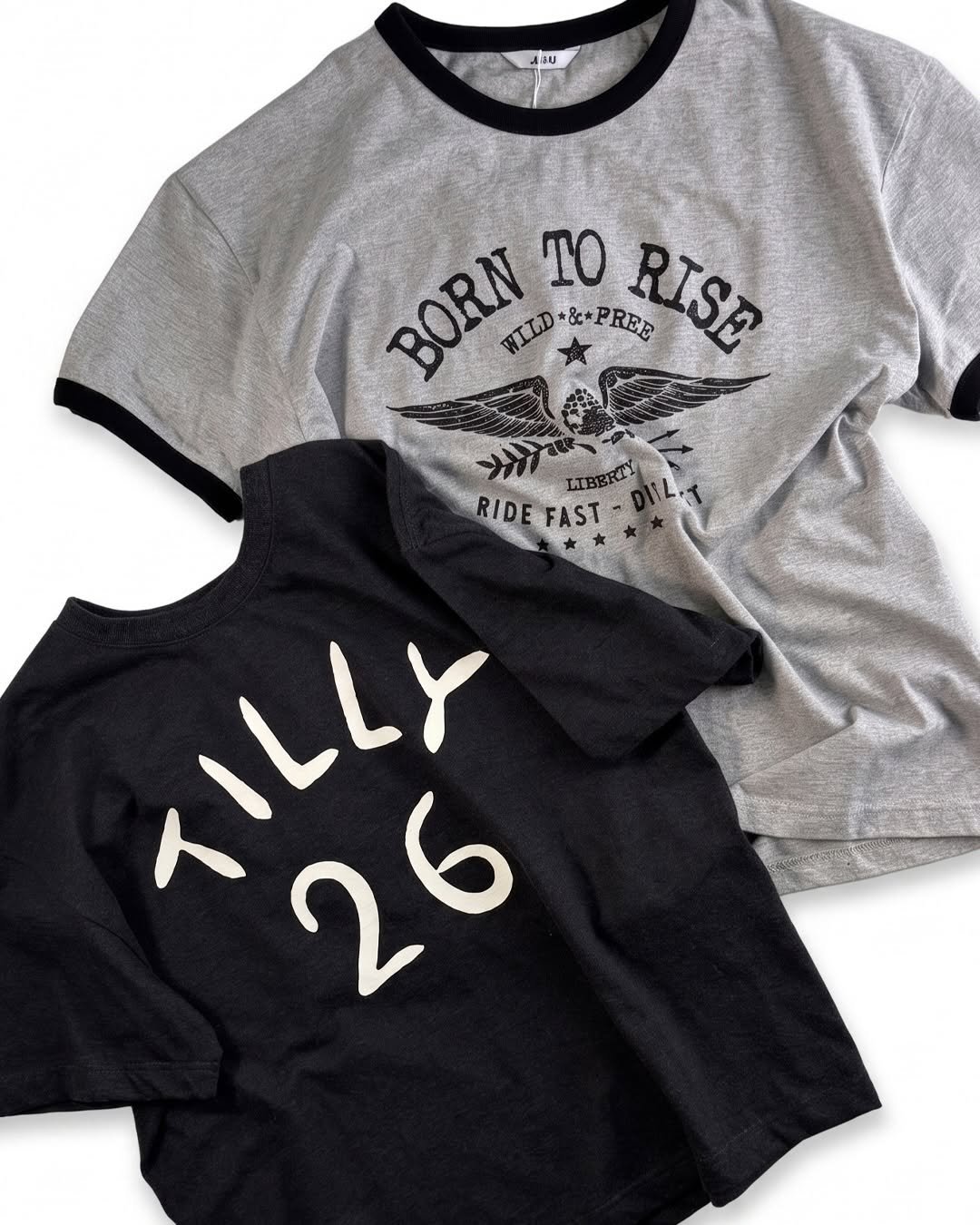 juan_lofficiel 게시물 이미지: [RESTOCK NOTICE]

많은 성원에 힘입어 예약배송으로 판매 중이던 제품이...