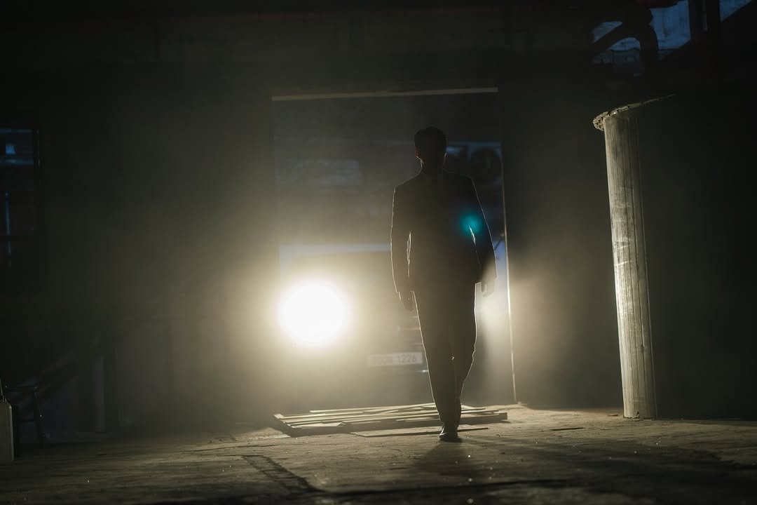 Photo by 장기용 on November 28, 2025. May be an image of lighting, hallway and text.