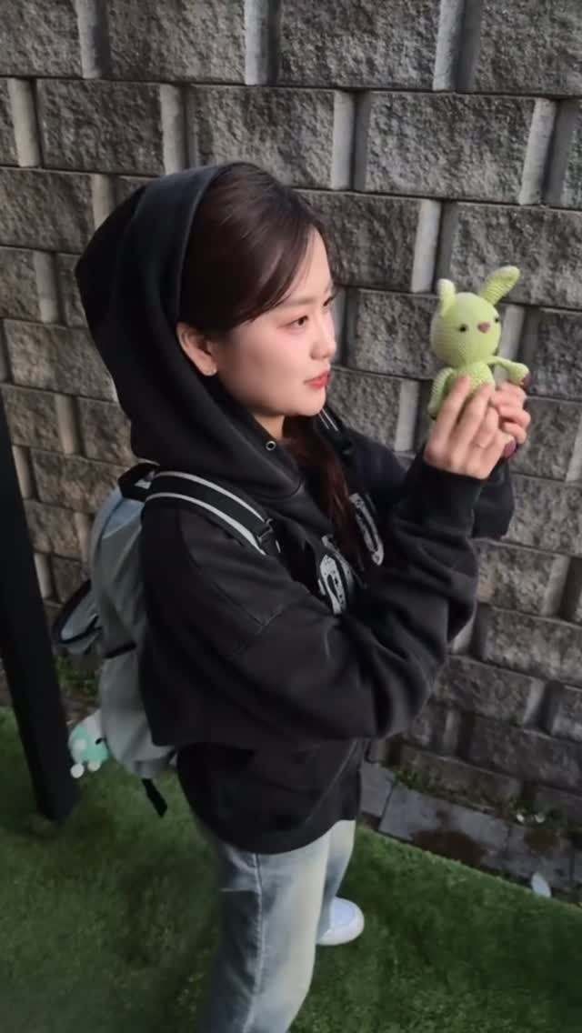 judy_oon 게시물 이미지: 들어간 줄 알았지... 🐛

#붐샤카라카 #jumpshot #릴스챌린지 #challenge