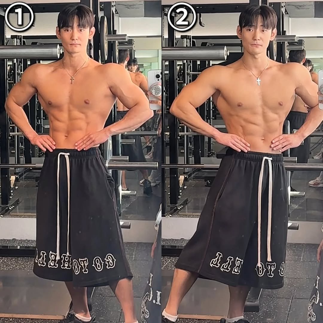 Photo by 이주원 in 부산광복동 with @zeno__zeus. May be an image of 2 people, biceps, people bodybuilding, sweatpants and text.