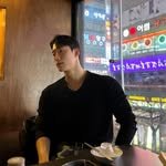 bin__h 프로필 사진