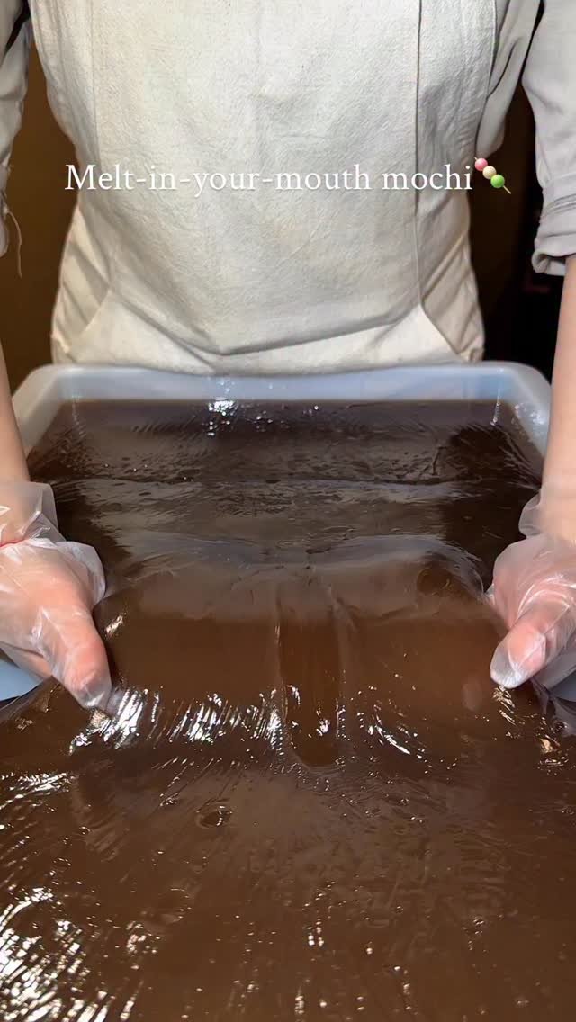 jukananan727 게시물 이미지: 【日本橋　ツバメヤ】
⁡
日本橋にあるツバメヤさんのわらび餅(780円〜)🍡
⁡
極上わらび餅...