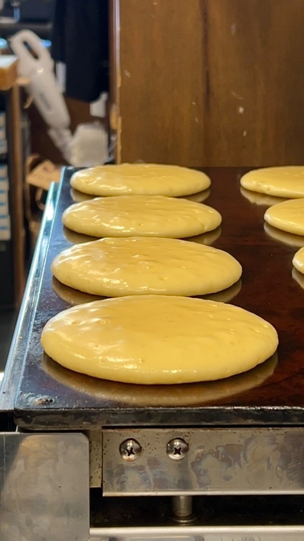 jukananan727 게시물 이미지: Freshly baked Japanese pancakes🥞 
⁡
Each plate...