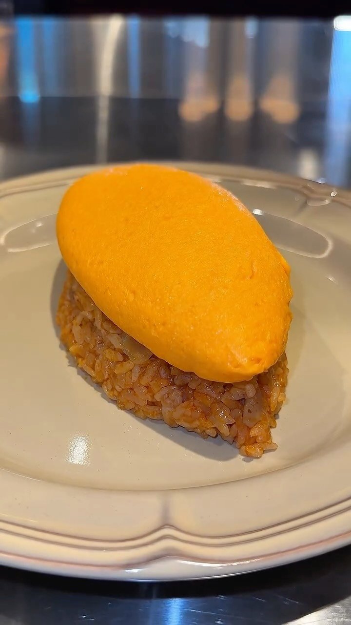 jukananan727 게시물 이미지: Making the perfect omurice🍳

📍Tokyo,Omotesando...