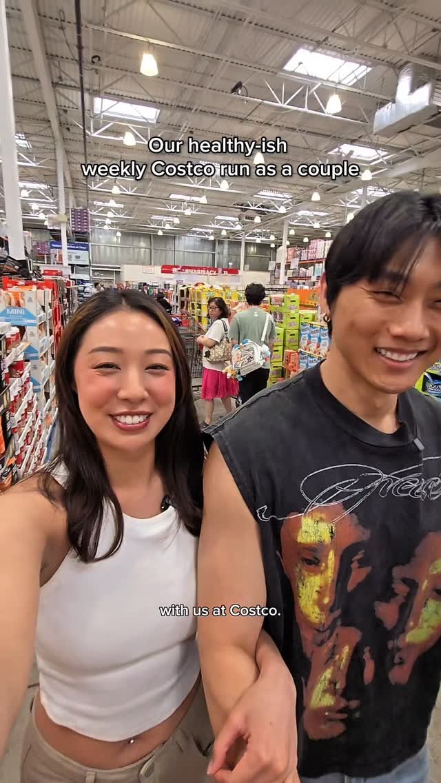julesxandy 게시물 이미지: Come shop with us ✨️ Who else loves a Costco...
