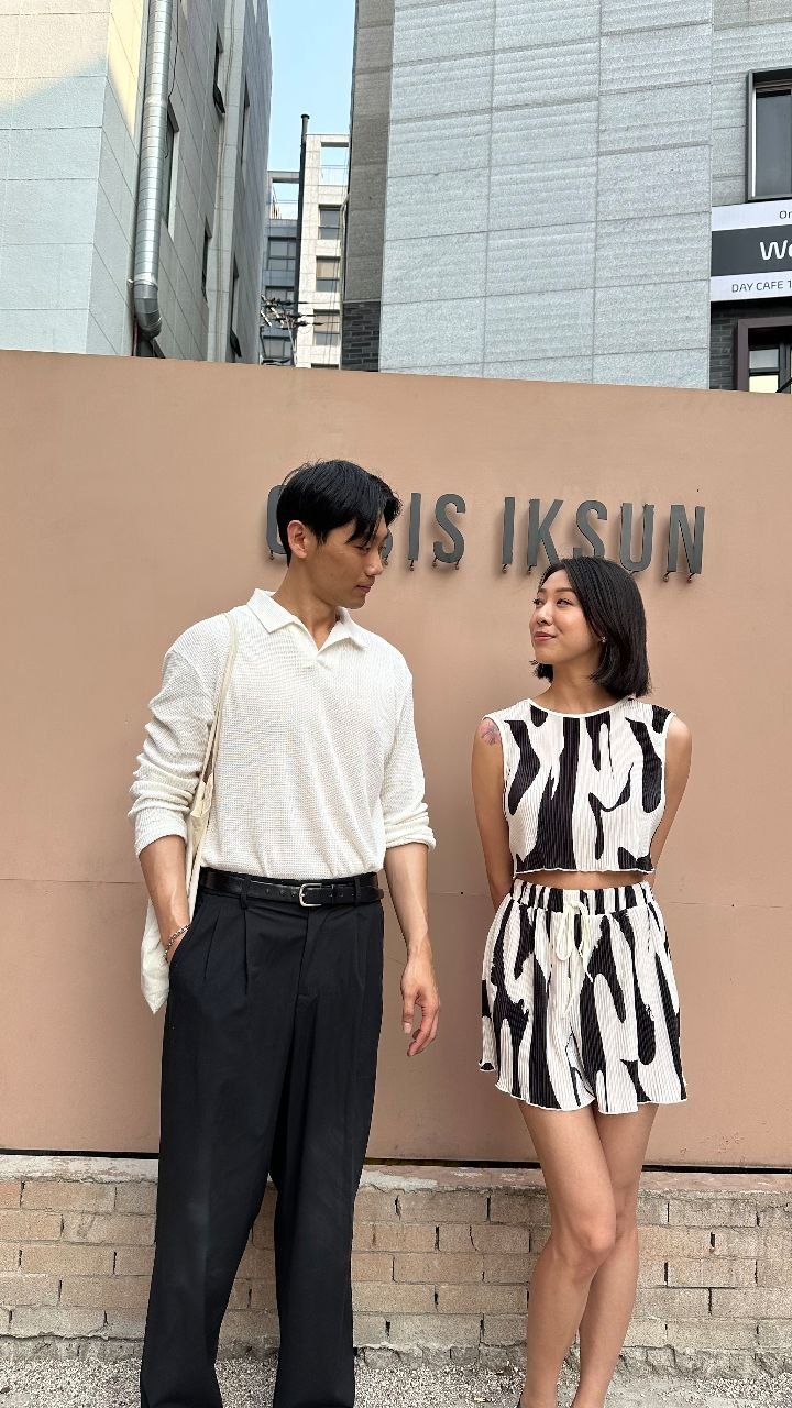 julesxandy 게시물 이미지: I think he still likes me 😂

 #husbandwife...