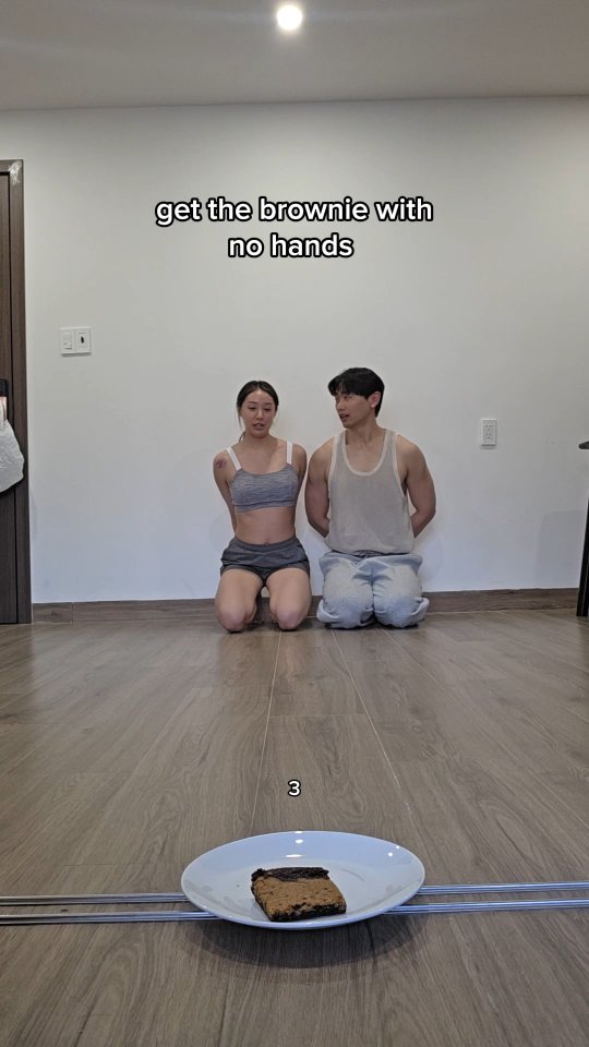 julesxandy 게시물 이미지: Save this for your next date night 😆 

I was...