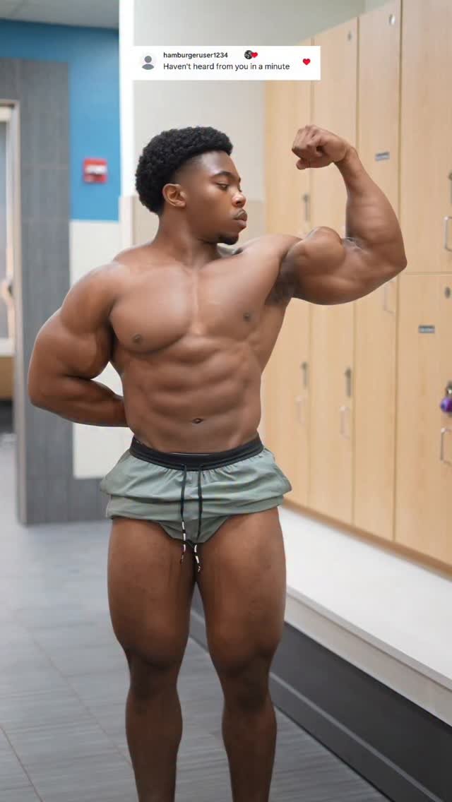 julianxf1tness 게시물 이미지: Shutup and work. Check out the @gymshark run...